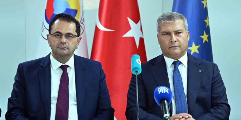 Rektör Adıgüzel, Brüksel’de Türk Dili ve Kültürü programını tanıttı