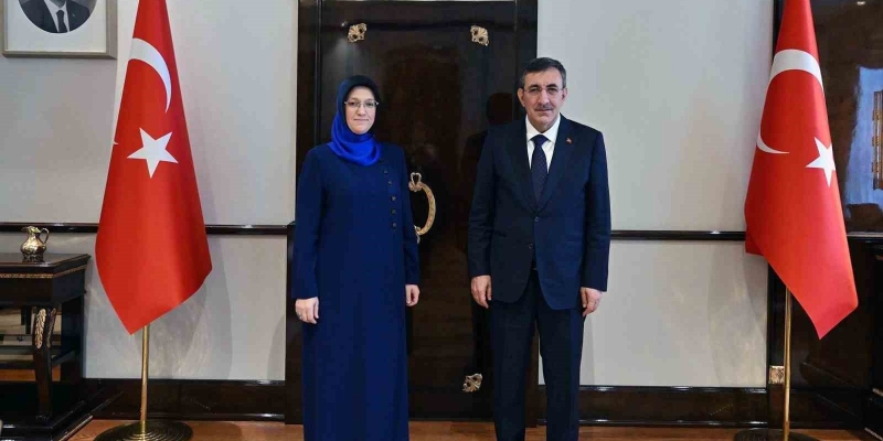 MCBÜ Rektörü Kibar’dan Cumhurbaşkanı Yardımcısı Yılmaz’a ziyaret