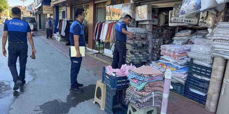 Tarsus’ta kaldırım işgaline izin verilmiyor