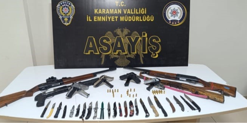 Karaman’da ruhsatsız 9 silah ele geçirildi