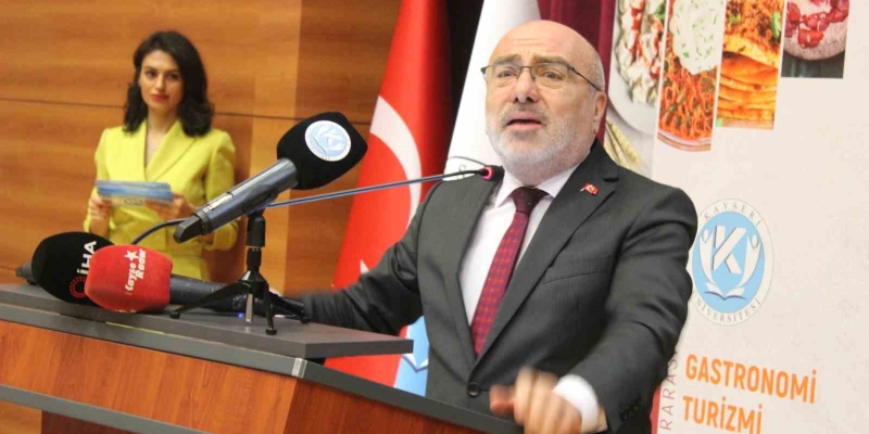 KAYÜ Rektörü Prof. Dr. Karamustafa: "Bir toplumun yeme - içme alışkanlığı korunması gereken önemli bir boyuttur"