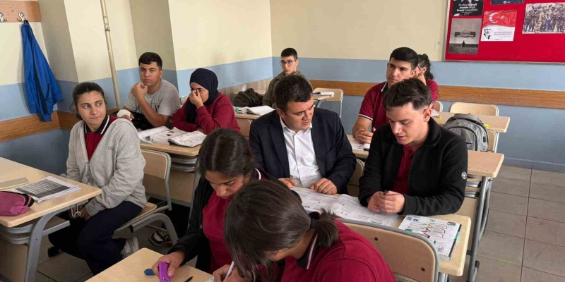 Kaymakam Dertlioğlu’ndan Selahaddin Eyyubi Fen Lisesine Ziyaret
