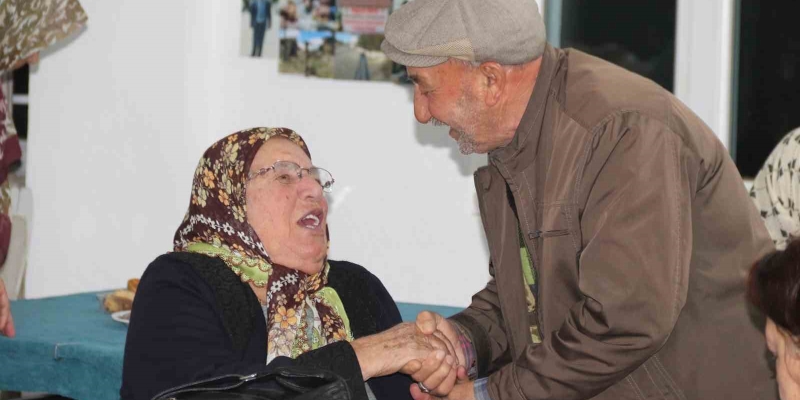 Bu etkinlik sayesinde her hafta sonu vatandaşlar köylerine adeta geri göç ediyor