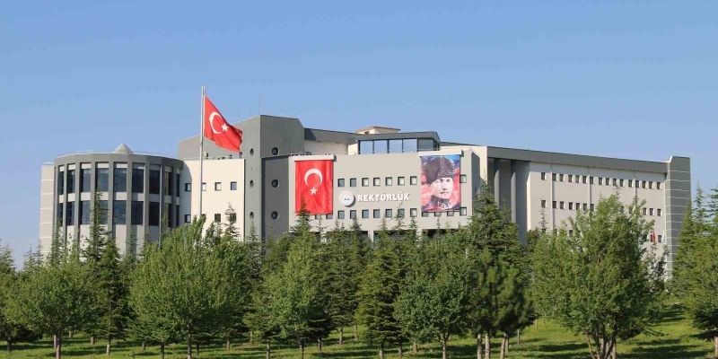 ERÜ mezunları 12 Ekim’de yeniden kampüste buluşuyor