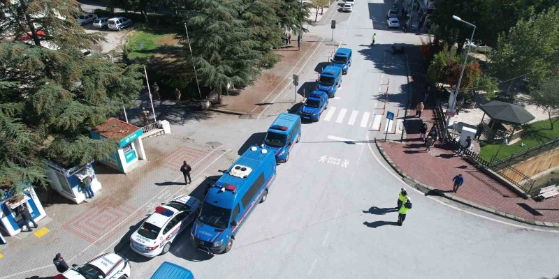 Gündüz çoban, gece hırsız olan ‘Kaçarlar’ şebekesi jandarmadan kaçamadı