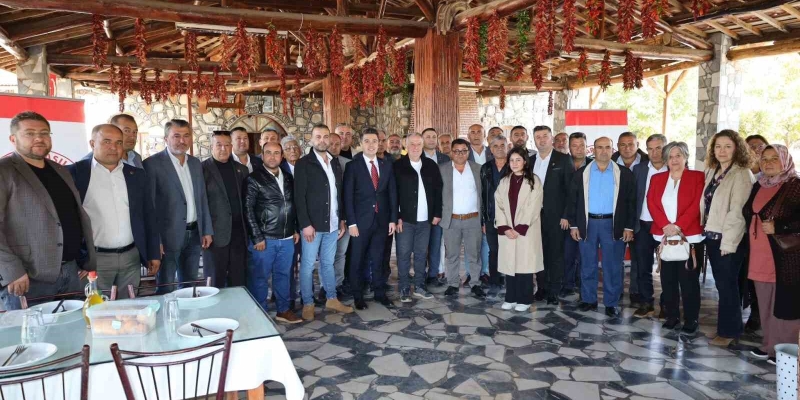 Kaymakam Gündoğdu muhtarlar ile kahvaltıda bir araya geldi