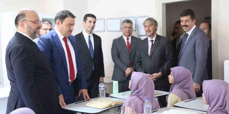 Kütahya’da ’Örgün Eğitimle Hafızlık Projesi’ devam ediyor