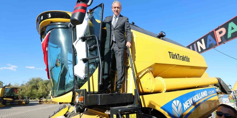 Mardin’de 16 kooperatife biçerdöver desteği