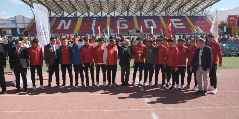Niğde’de Amatör Spor Haftası kutlamaları başladı