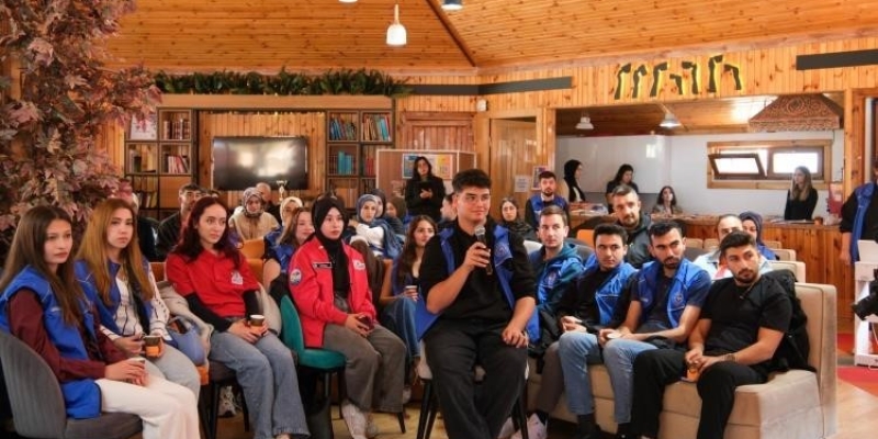 BŞEÜ’de gençlik destek sistemi tanıtıldı