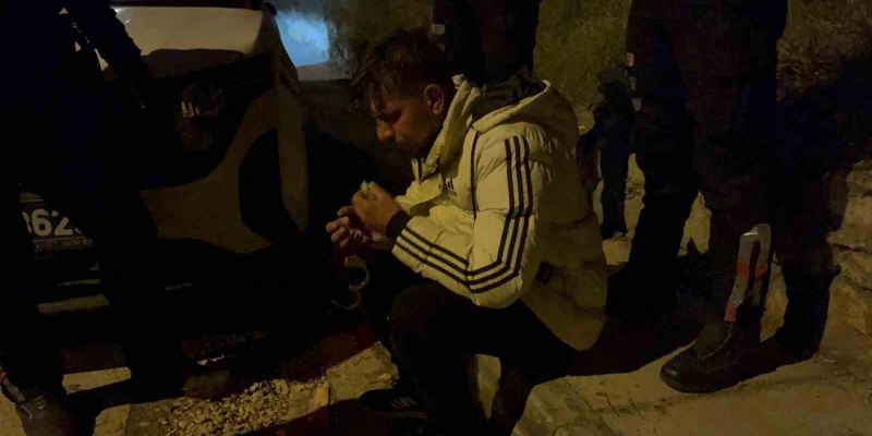 Polisten kaçan ehliyetsiz sürücü ve babasına 57 bin TL para cezası