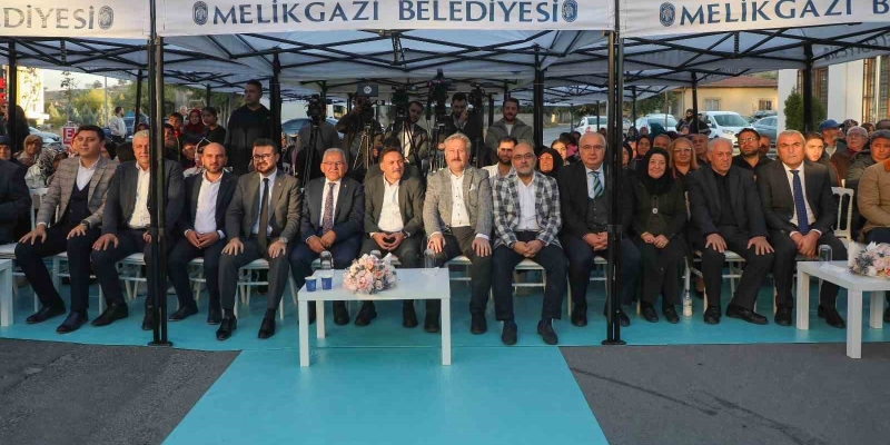 Melikgazi Belediyesi Keziban-Davut Sapayer Akıl Küpü Kütüphanesi açıldı