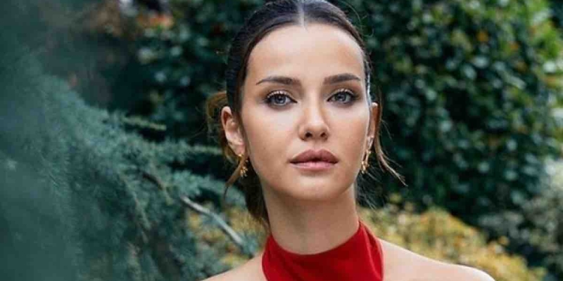 İrem Helvacıoğlu Anne Oldu